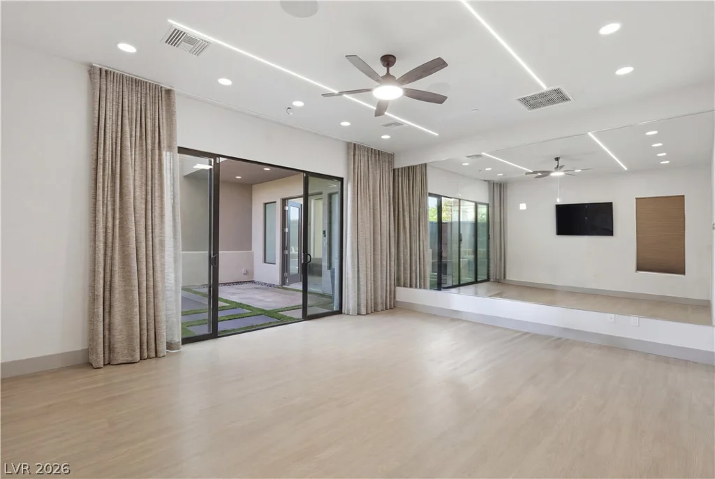 2790 La Bella, Henderson, NV 89052