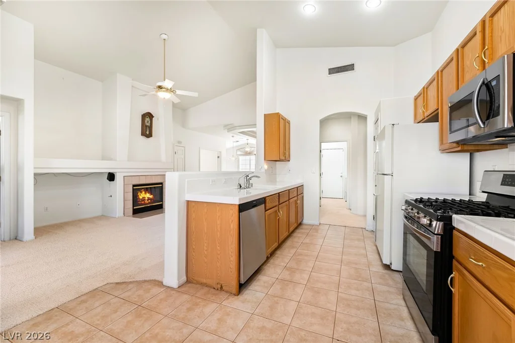 326 Dazzling, Henderson, NV 89012