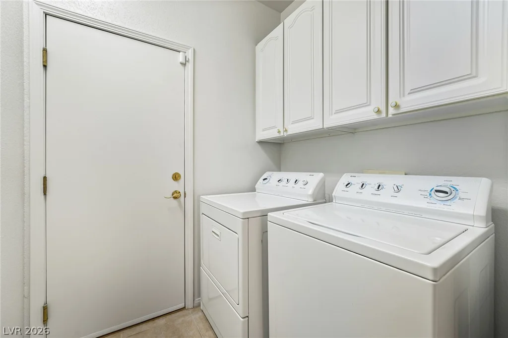 326 Dazzling, Henderson, NV 89012