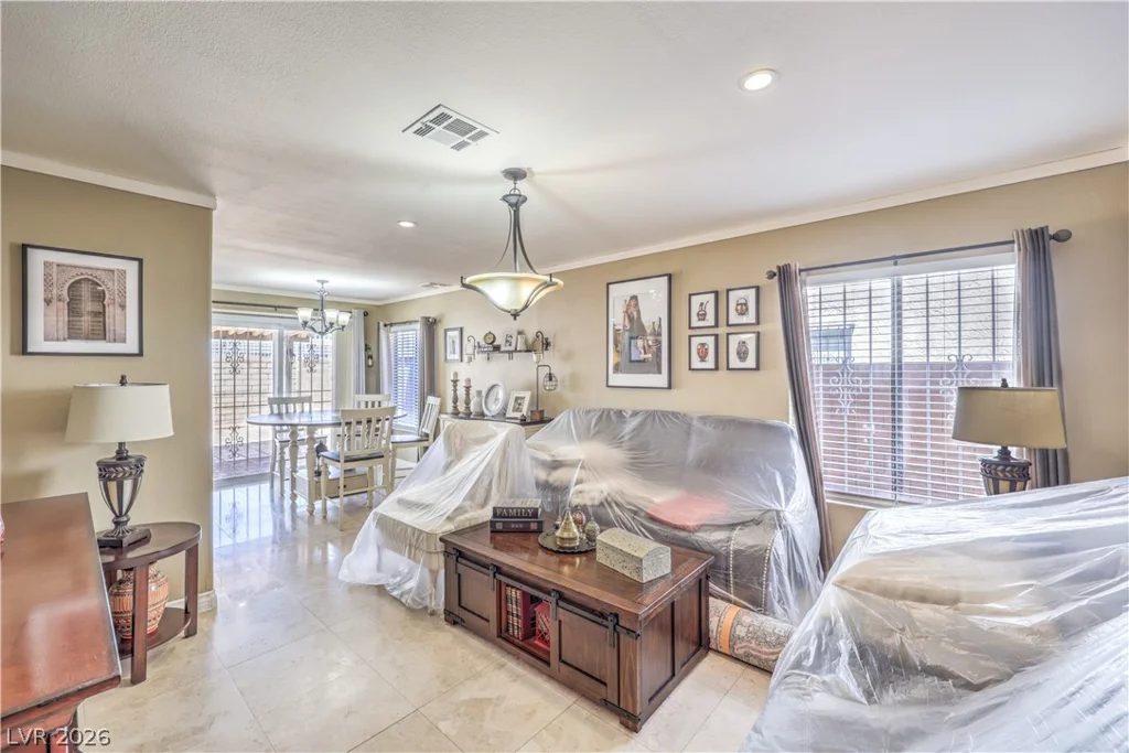 3352 Bridgeport, Las Vegas, NV 89121
