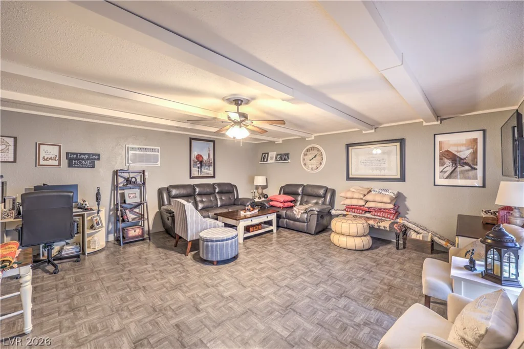 3352 Bridgeport, Las Vegas, NV 89121
