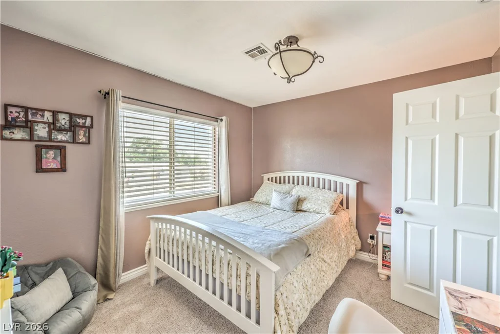3352 Bridgeport, Las Vegas, NV 89121