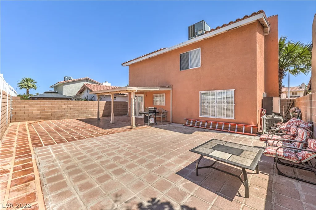 3352 Bridgeport, Las Vegas, NV 89121