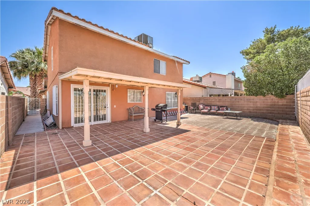 3352 Bridgeport, Las Vegas, NV 89121
