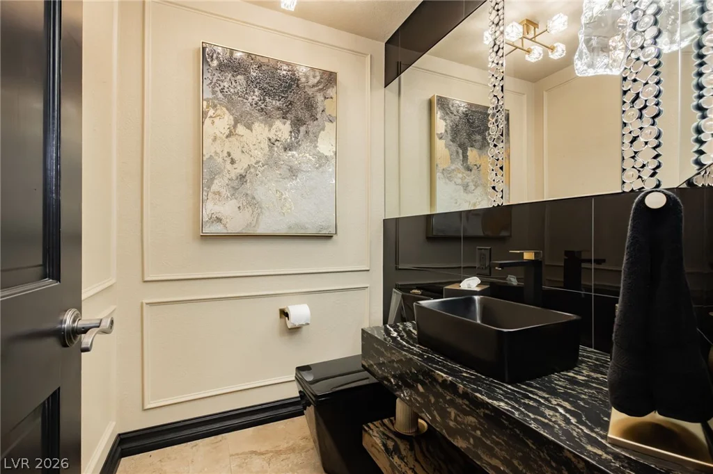 2835 Buffalo, Las Vegas, NV 89117