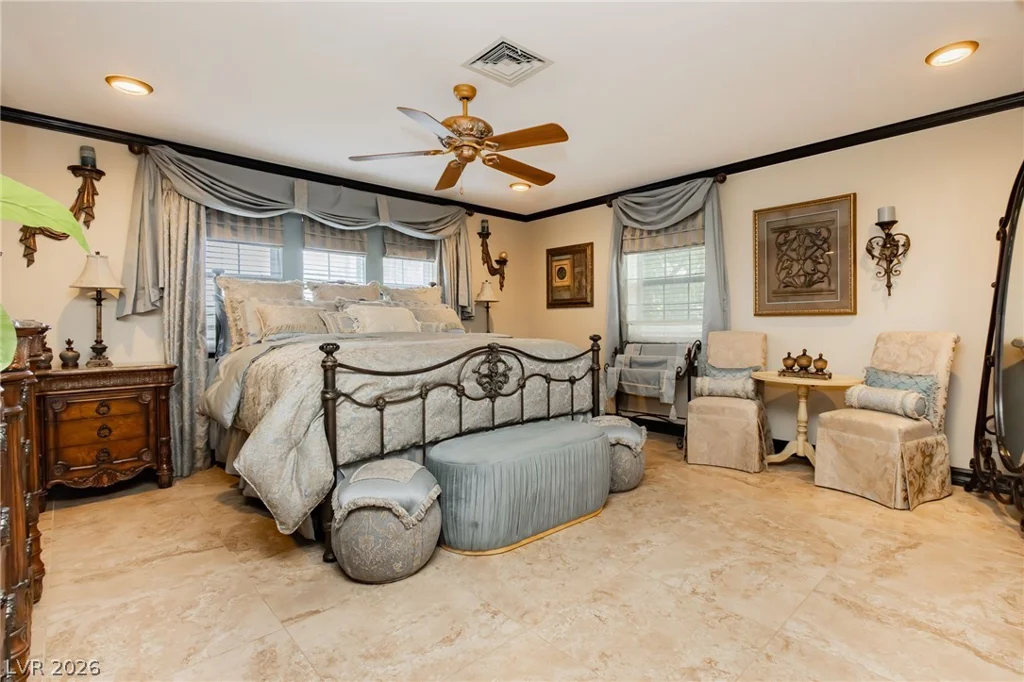 2835 Buffalo, Las Vegas, NV 89117