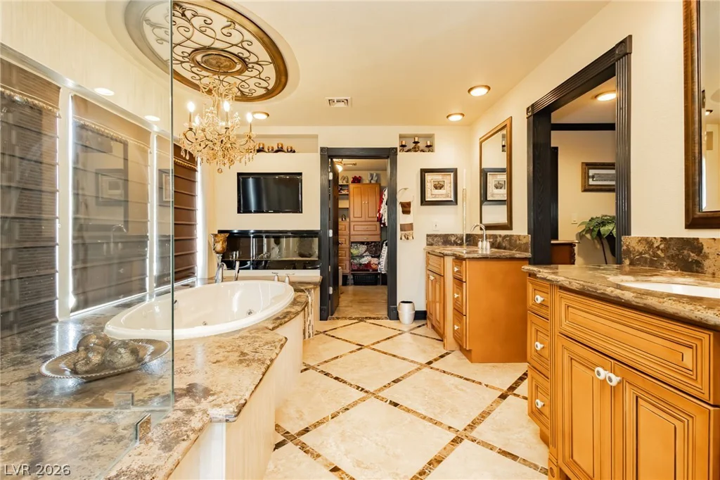 2835 Buffalo, Las Vegas, NV 89117