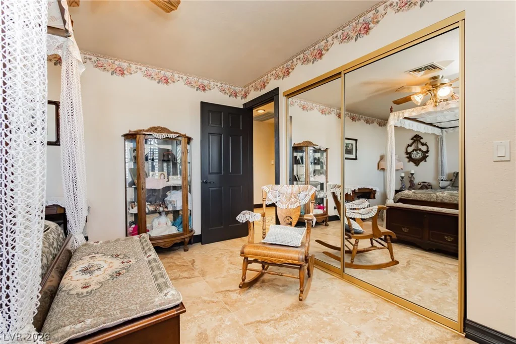 2835 Buffalo, Las Vegas, NV 89117