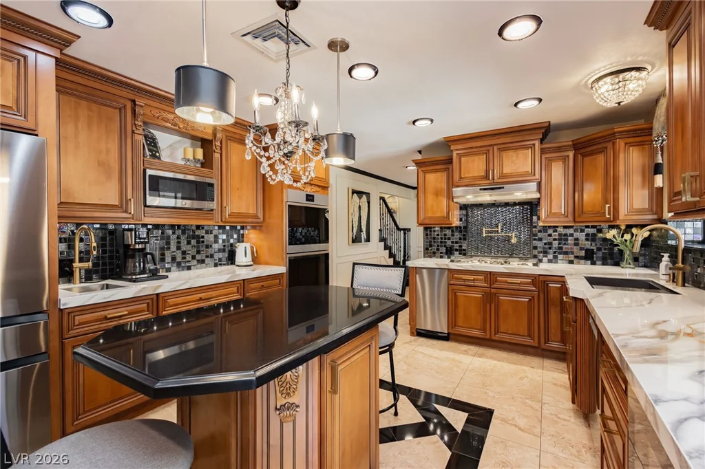 2835 Buffalo, Las Vegas, NV 89117