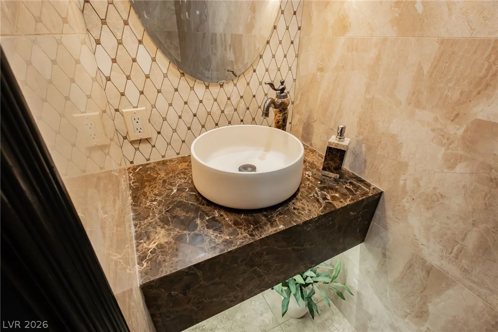 2835 Buffalo, Las Vegas, NV 89117