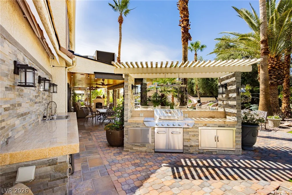2835 Buffalo, Las Vegas, NV 89117