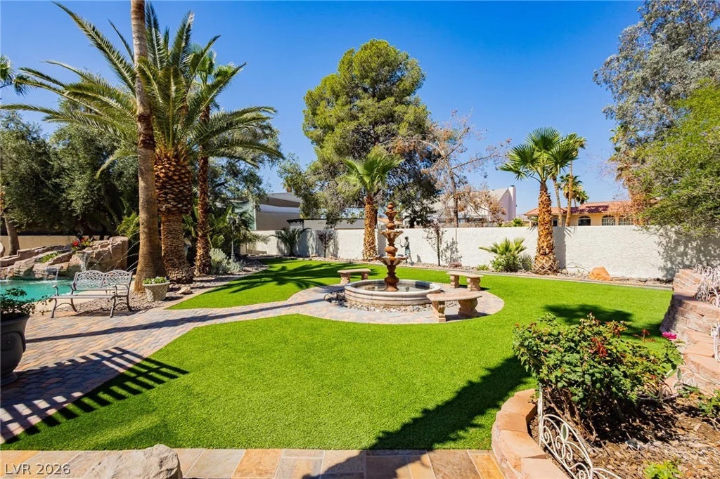2835 Buffalo, Las Vegas, NV 89117