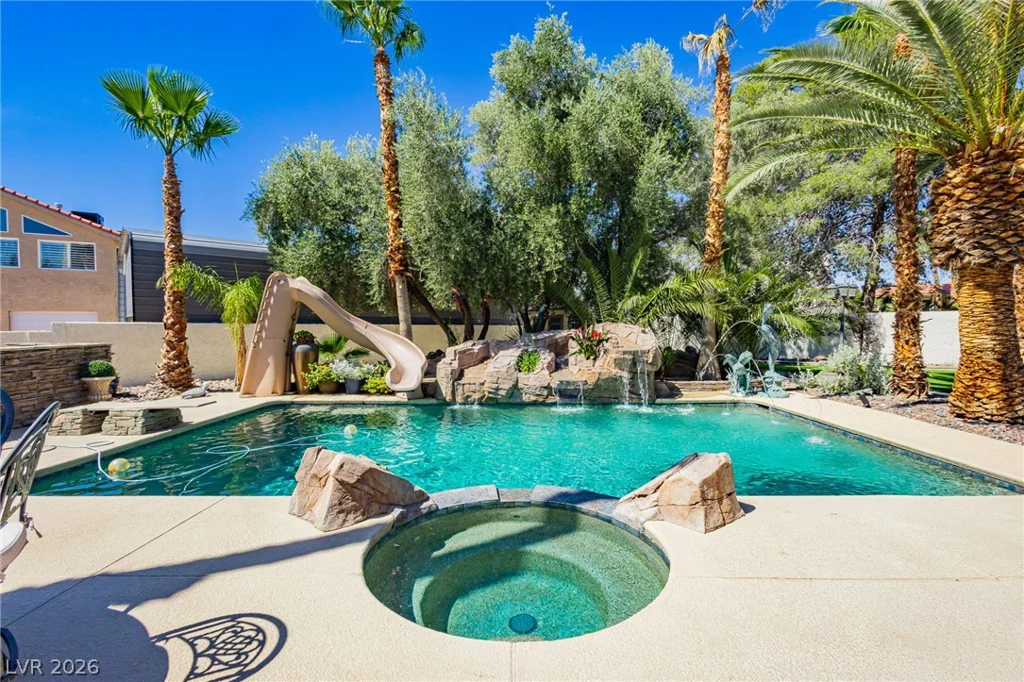 2835 Buffalo, Las Vegas, NV 89117