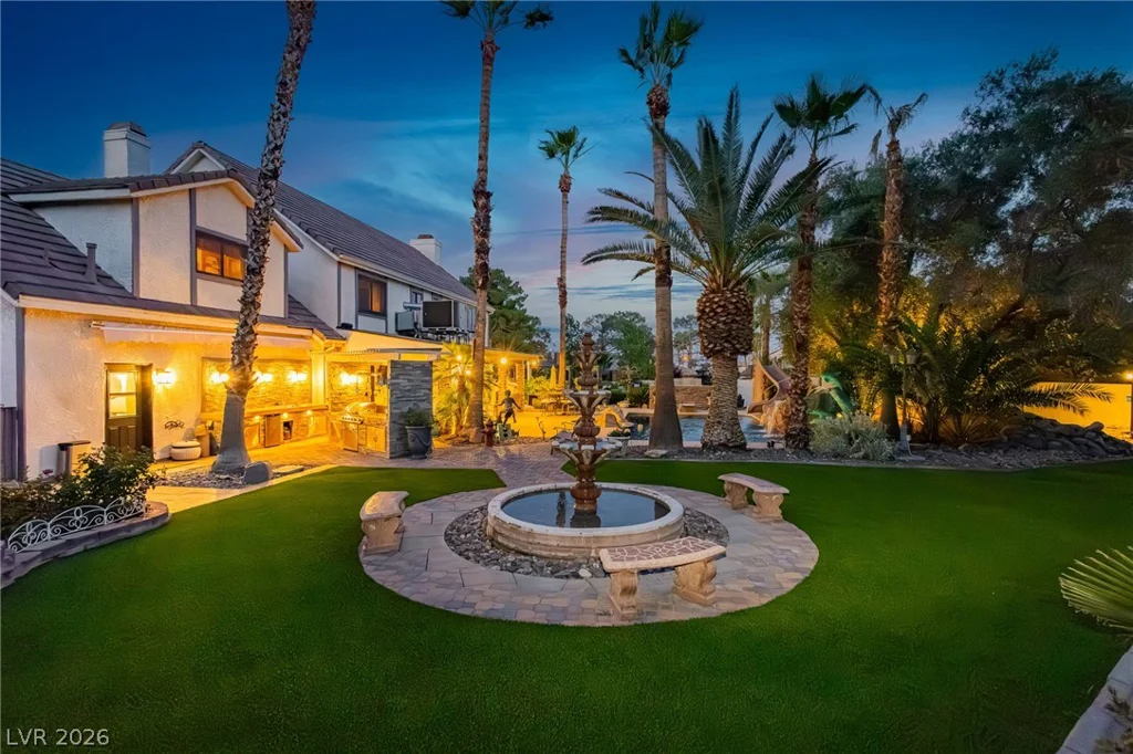 2835 Buffalo, Las Vegas, NV 89117