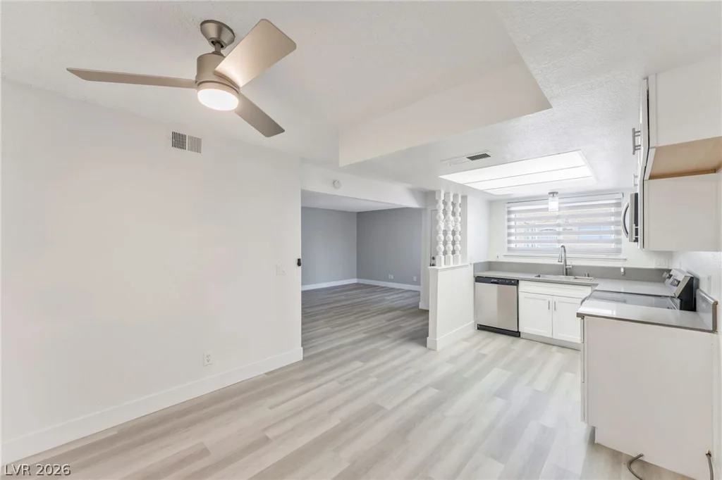 579 Roxella, Las Vegas, NV 89110