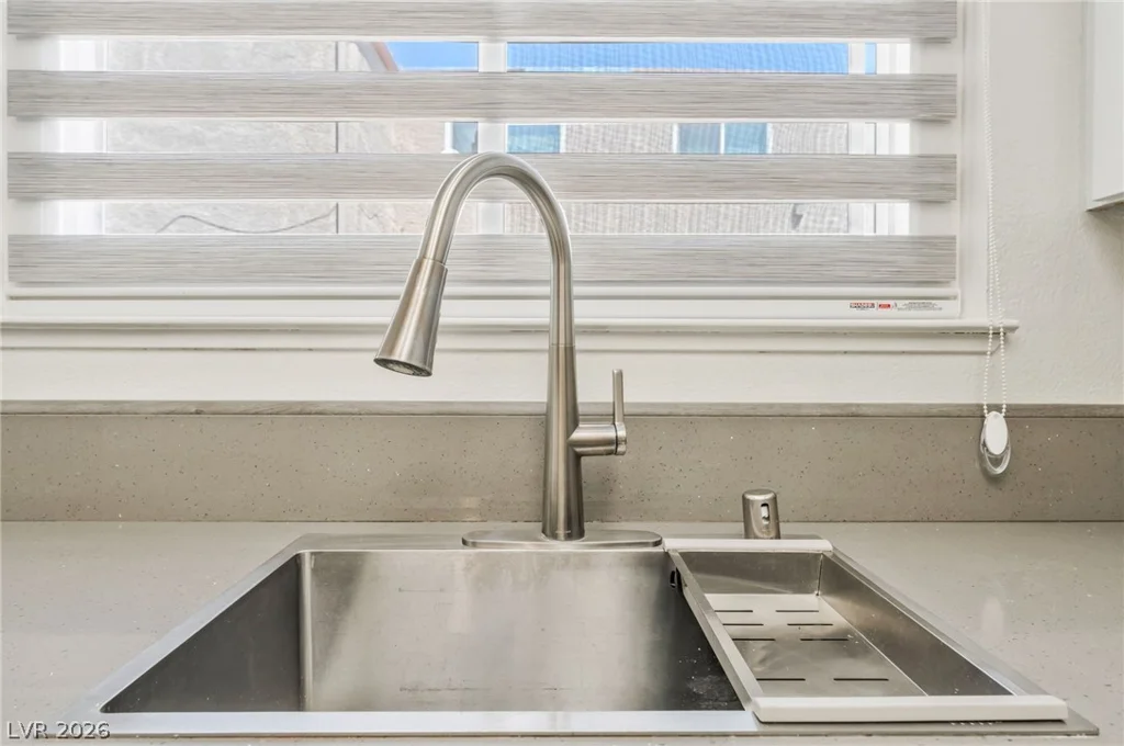 579 Roxella, Las Vegas, NV 89110