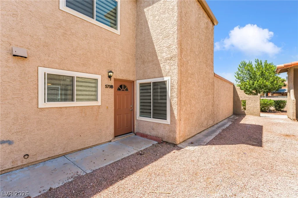 579 Roxella, Las Vegas, NV 89110