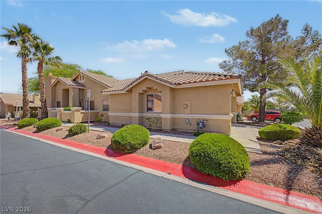 9300 Mount Cherie, Las Vegas, NV 89129