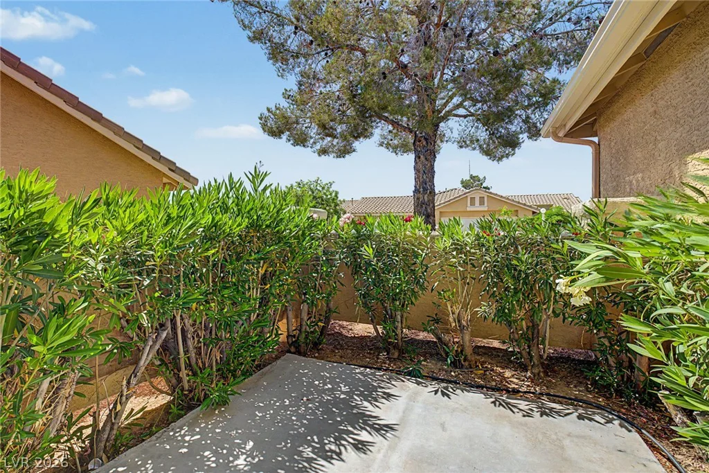 9300 Mount Cherie, Las Vegas, NV 89129