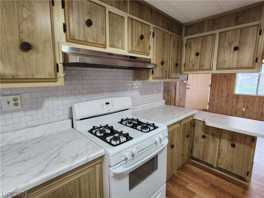 1111 Hardy, Pahrump, NV 89048