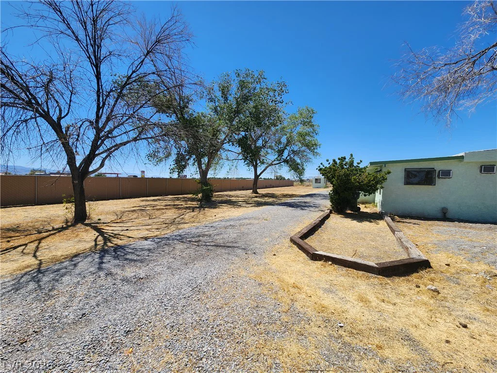 1111 Hardy, Pahrump, NV 89048