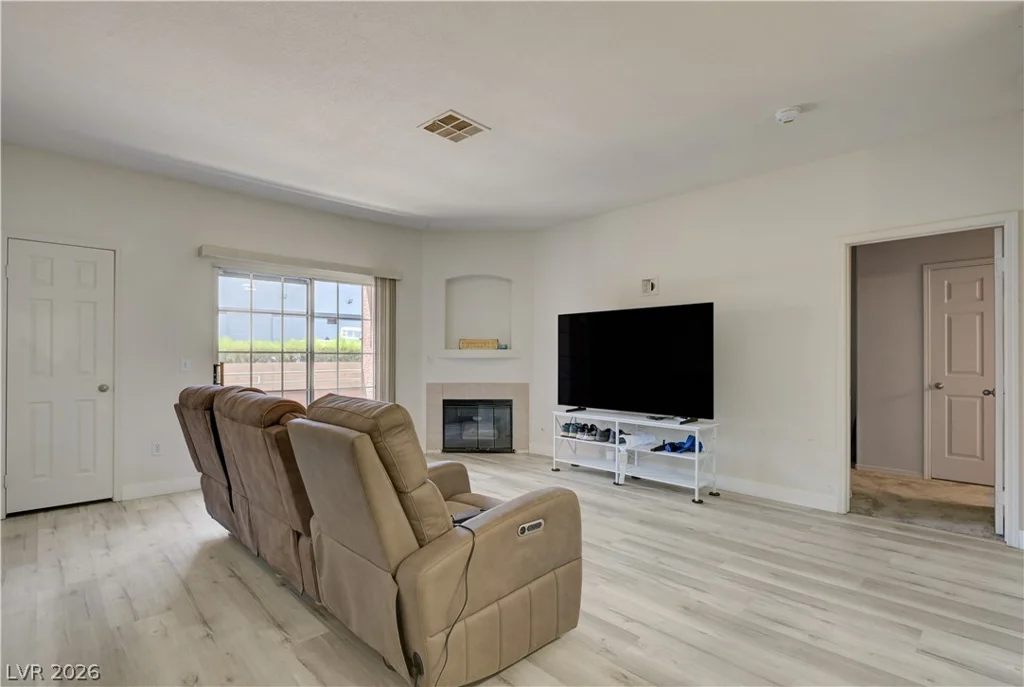 4730 Craig, Las Vegas, NV 89115
