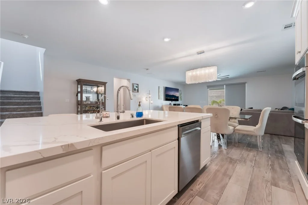 10124 Skye Saddle, Las Vegas, NV 89166