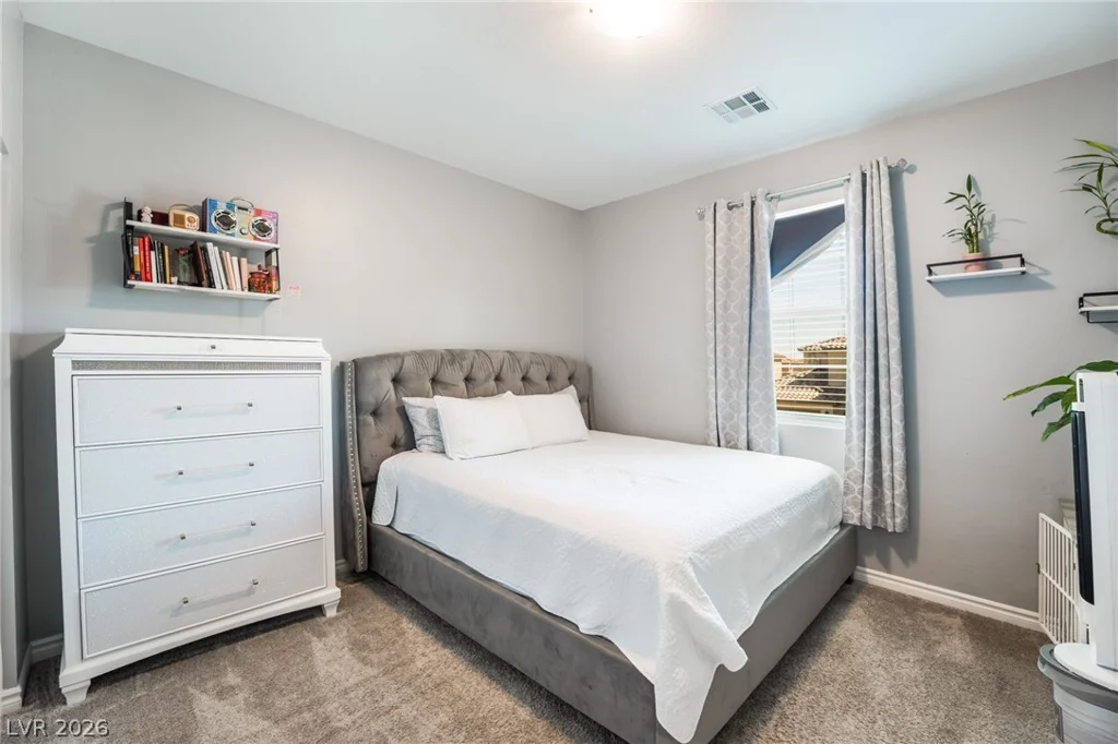 10124 Skye Saddle, Las Vegas, NV 89166