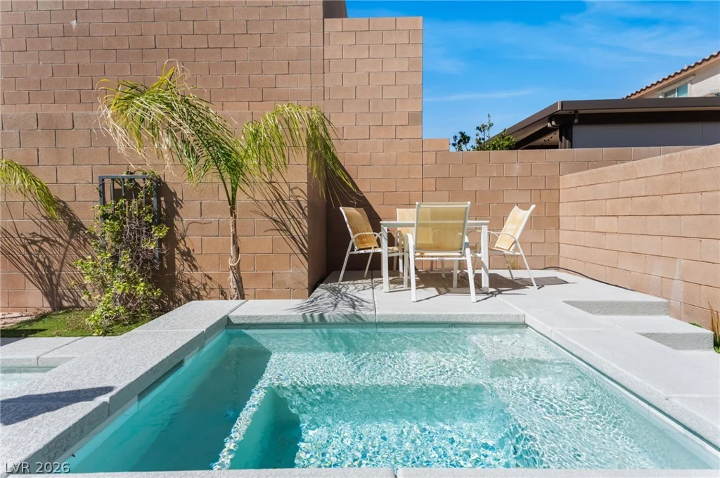10124 Skye Saddle, Las Vegas, NV 89166