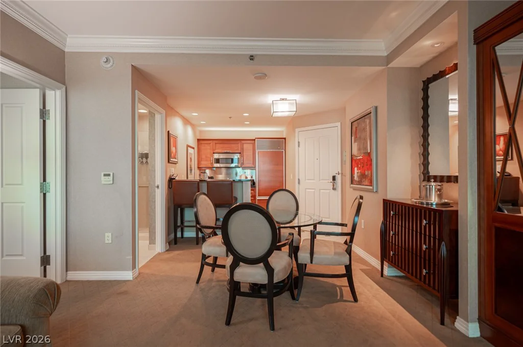 135 Harmon, Las Vegas, NV 89109
