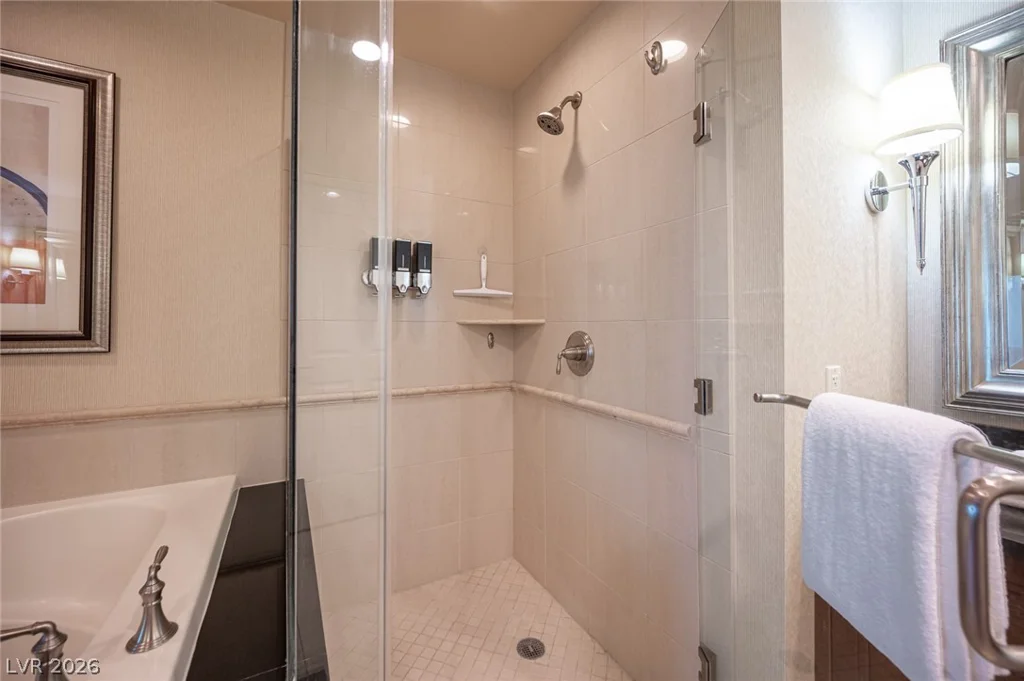 135 Harmon, Las Vegas, NV 89109