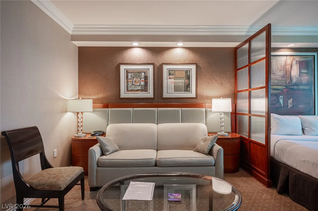 135 Harmon, Las Vegas, NV 89109