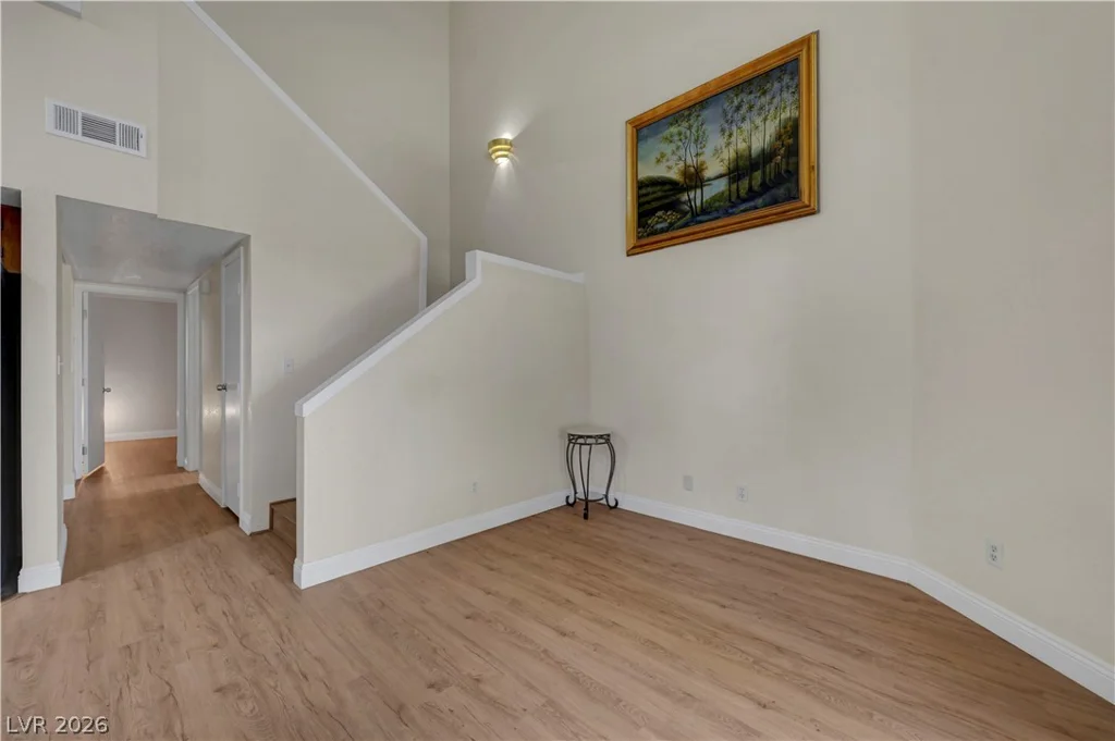 4420 Woodpine, Las Vegas, NV 89119
