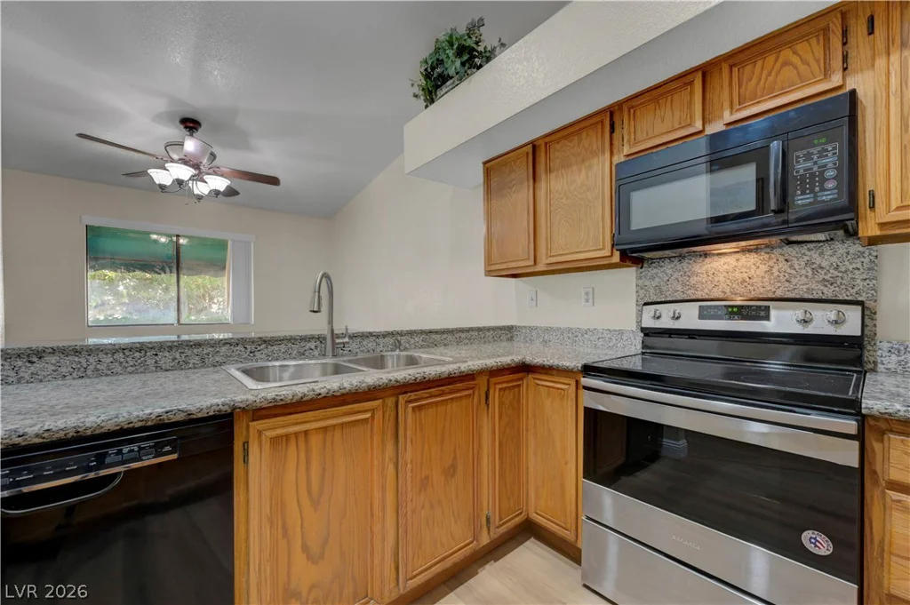 4420 Woodpine, Las Vegas, NV 89119