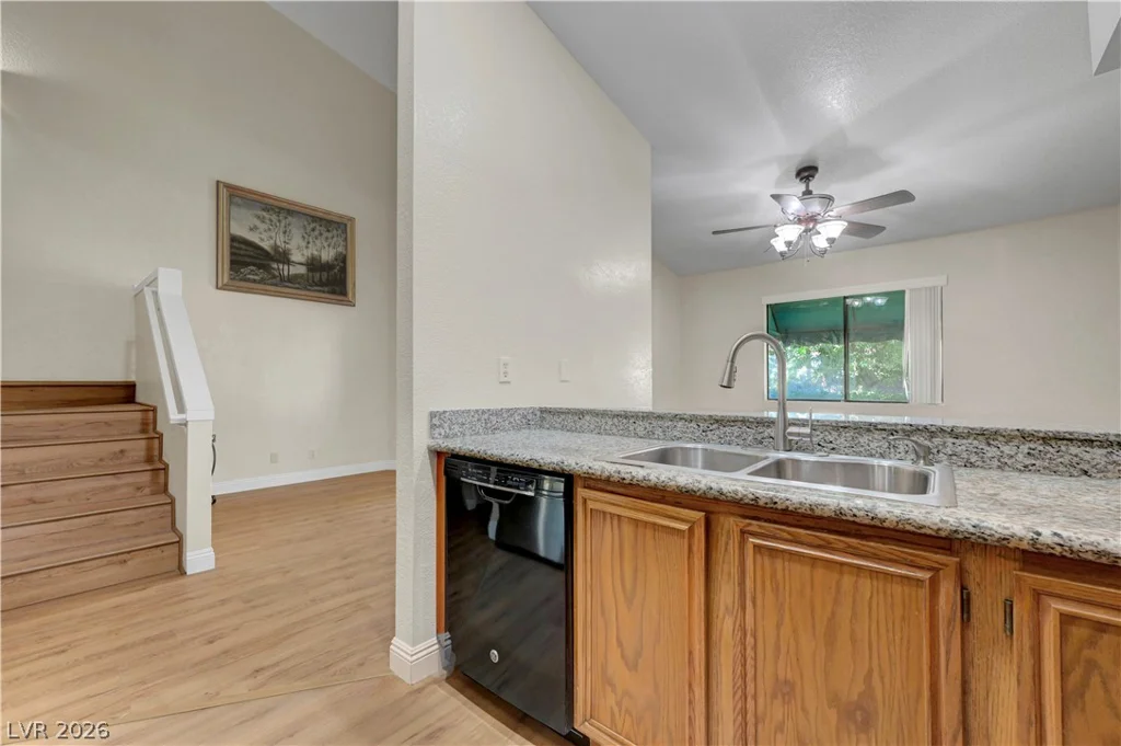 4420 Woodpine, Las Vegas, NV 89119