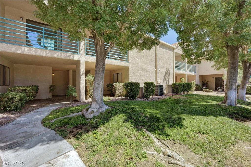 4420 Woodpine, Las Vegas, NV 89119