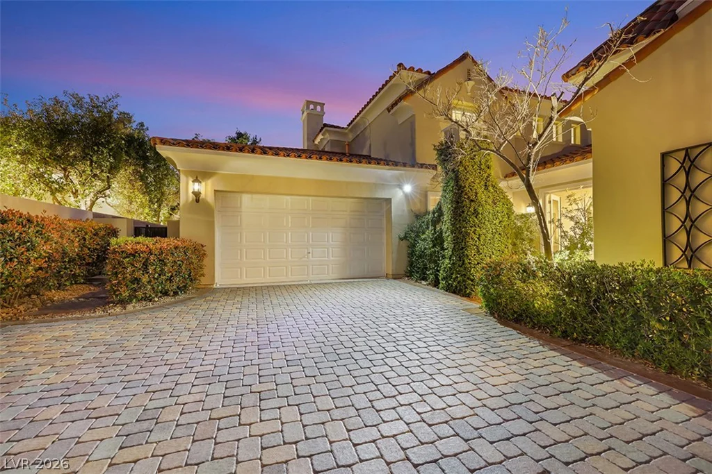 12047 Oakland Hills, Las Vegas, NV 89141