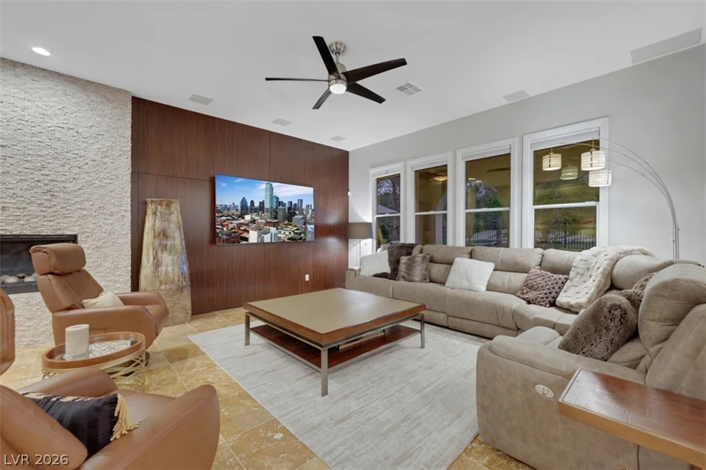 12047 Oakland Hills, Las Vegas, NV 89141