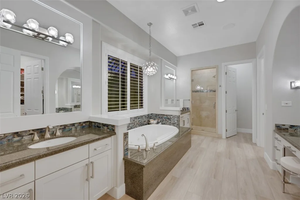 12047 Oakland Hills, Las Vegas, NV 89141
