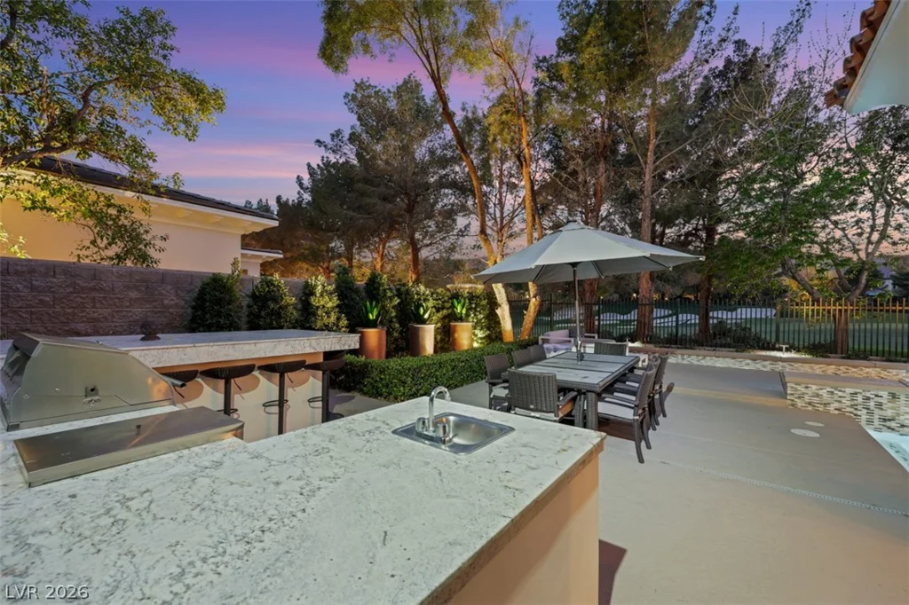 12047 Oakland Hills, Las Vegas, NV 89141