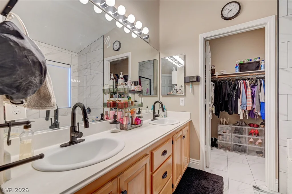 5543 Aleman, Las Vegas, NV 89113