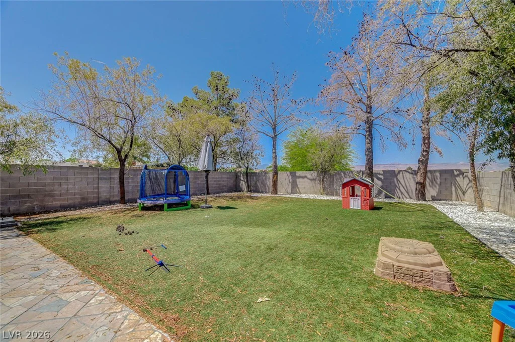 5543 Aleman, Las Vegas, NV 89113