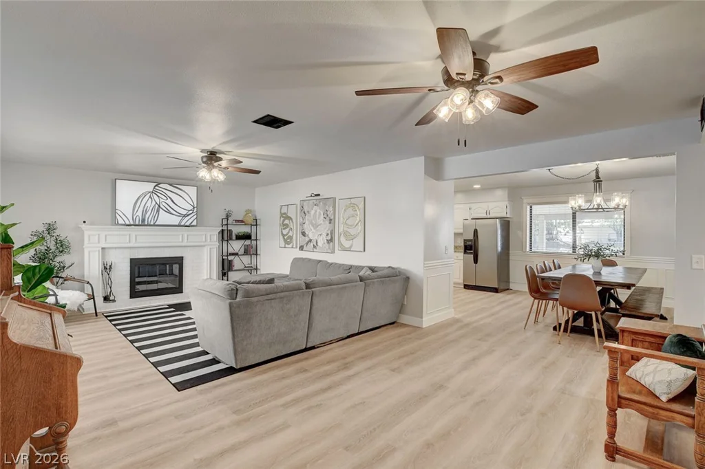 3765 Berkeley, Logandale, NV 89021