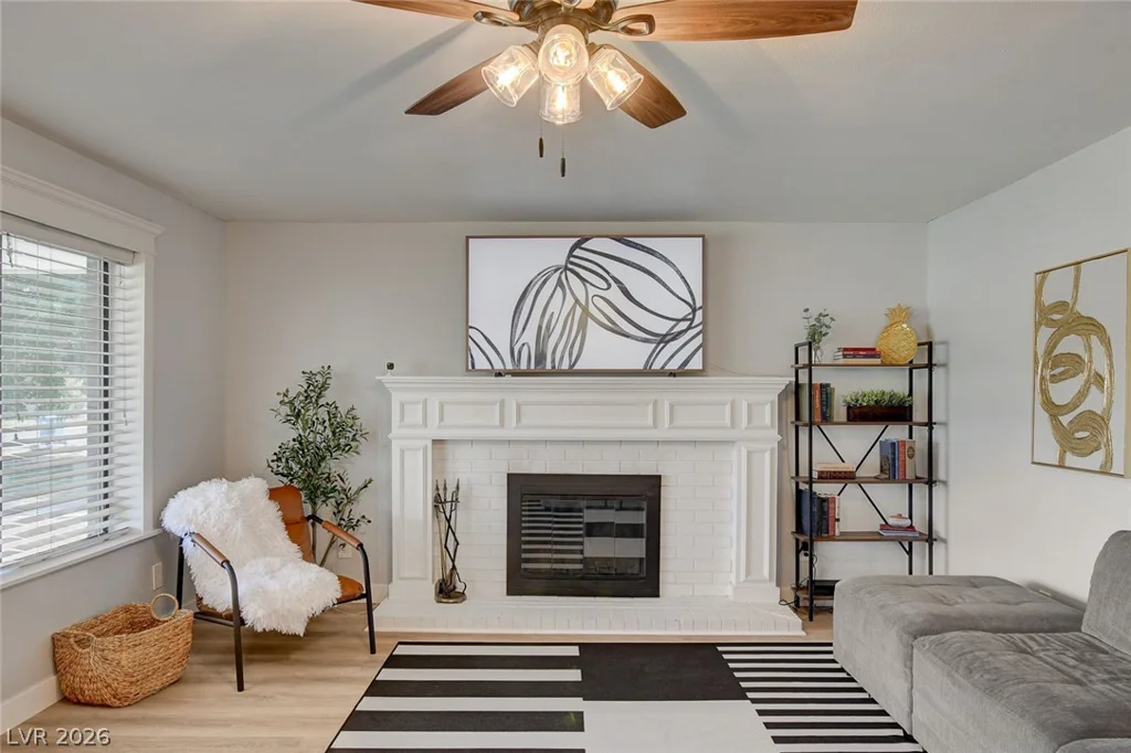 3765 Berkeley, Logandale, NV 89021
