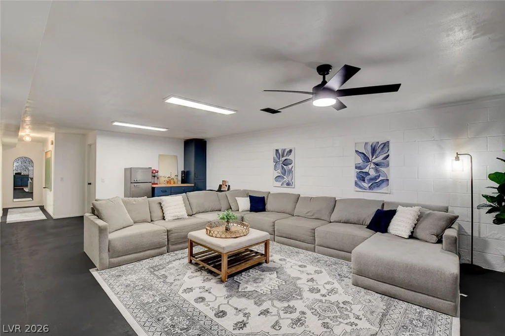 3765 Berkeley, Logandale, NV 89021