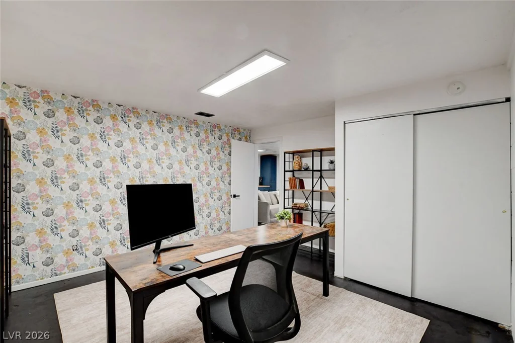 3765 Berkeley, Logandale, NV 89021