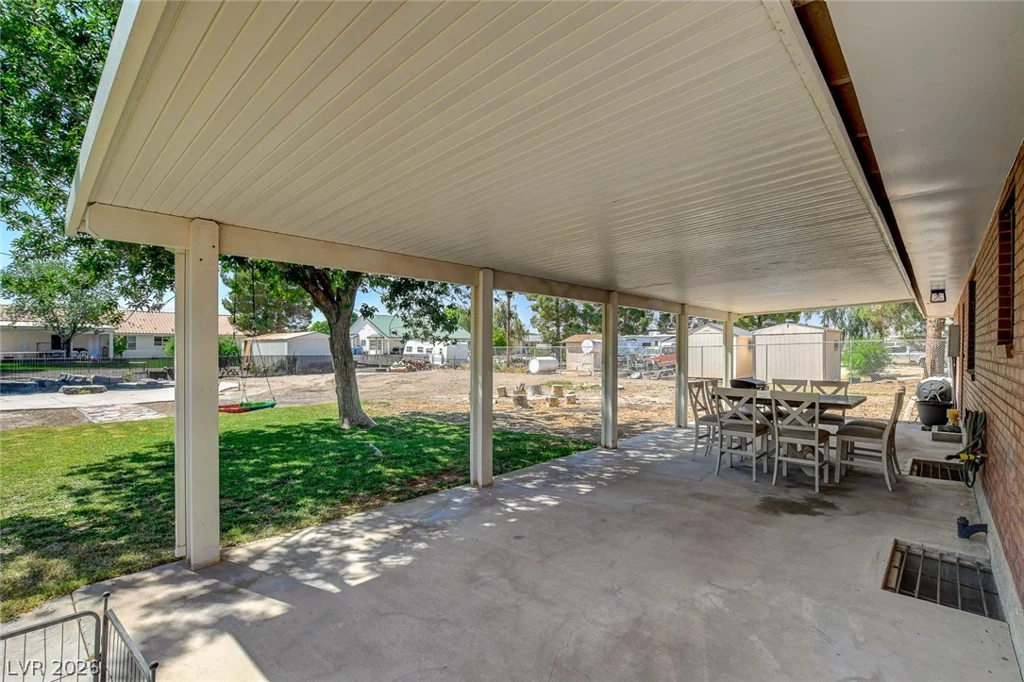 3765 Berkeley, Logandale, NV 89021