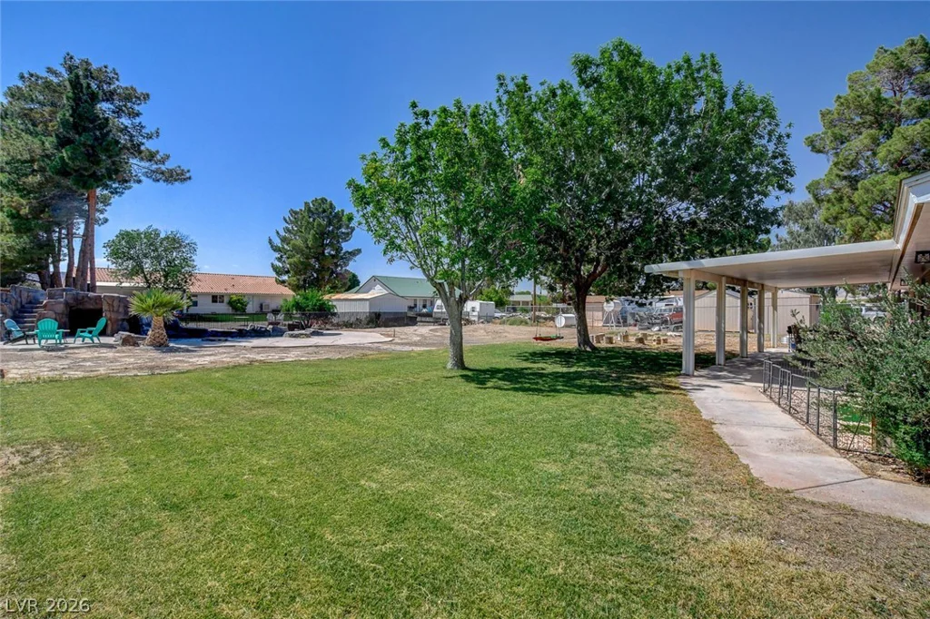 3765 Berkeley, Logandale, NV 89021