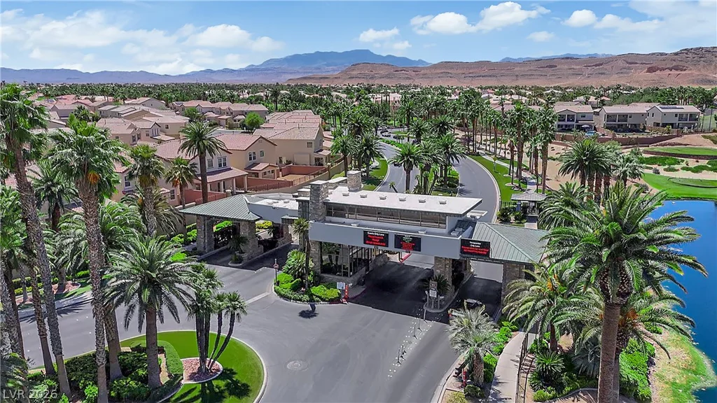 283 Trailing Putt Way, Las Vegas, NV 89148