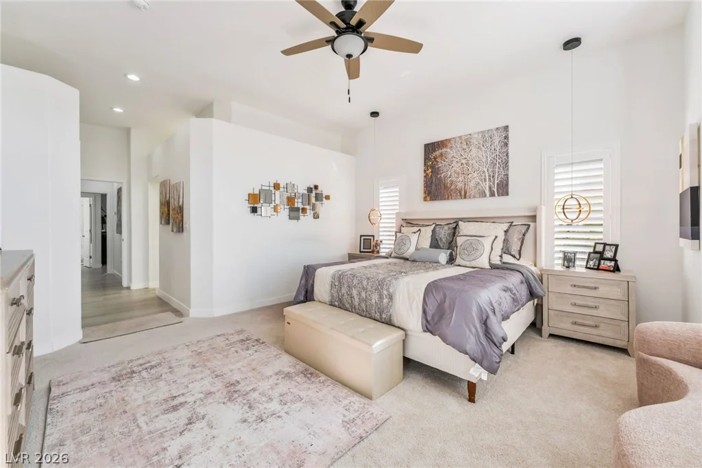 10001 Cresent Creek, Las Vegas, NV 89134
